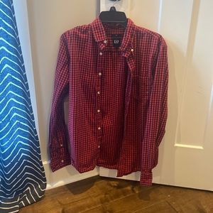 slim, medium, blue and red button up